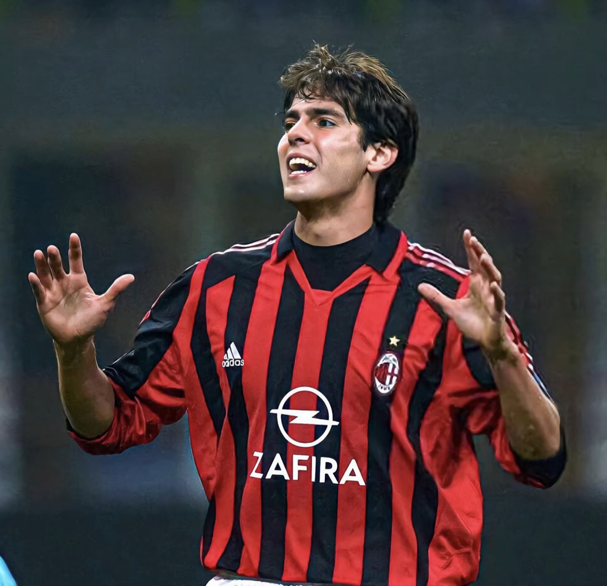 曼城力克勒沃库森，伊布刷新纪录