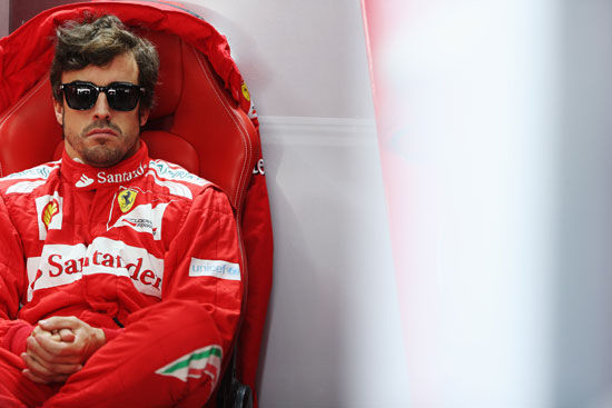 雷诺车队逆转红牛车队,阿隆索惊艳四座 雷诺车队逆转红牛车队,阿隆索惊艳四座