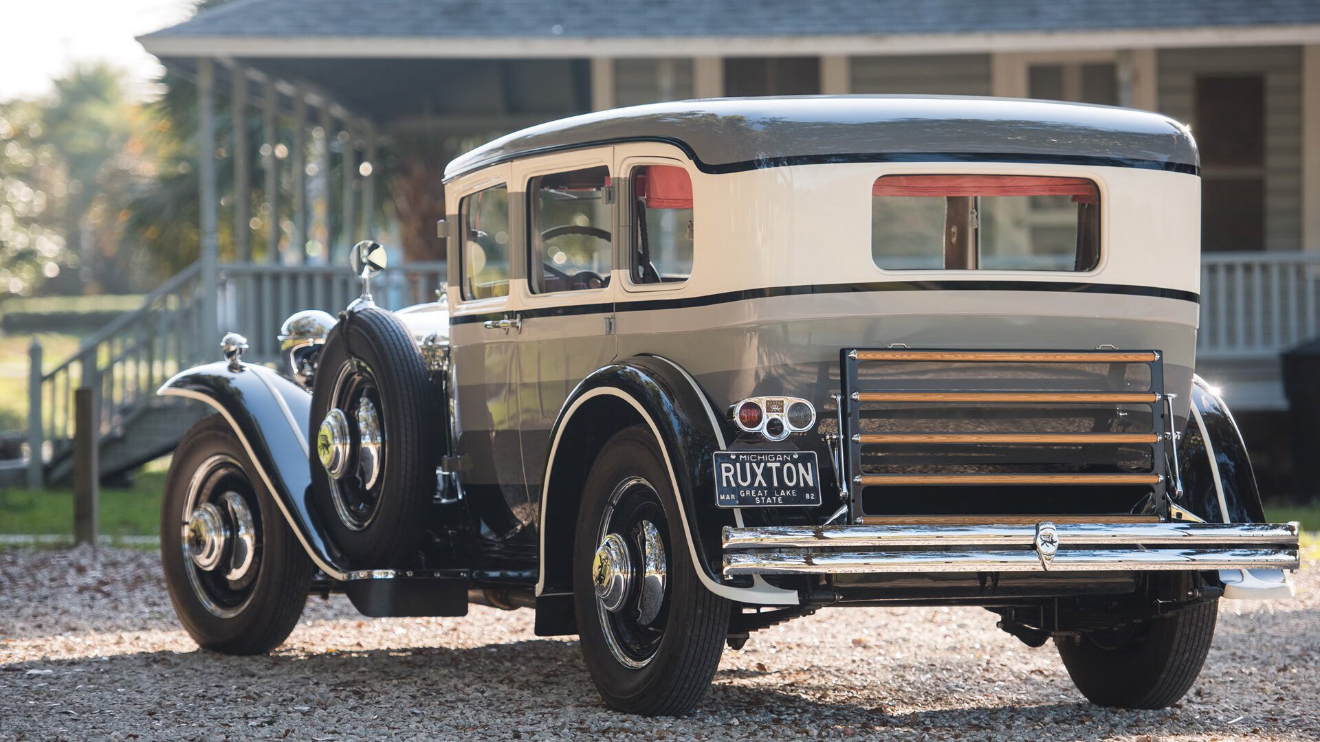 米切尔狂飙37分！广厦主场力克勇士，状态火热再证外援之王